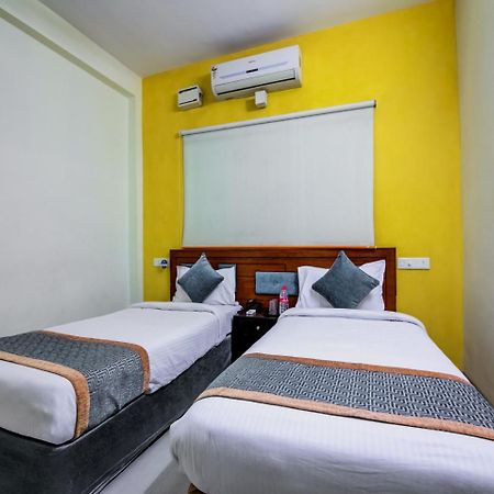 Fabhotel Evlewt Omr Siruseri Bagian luar foto