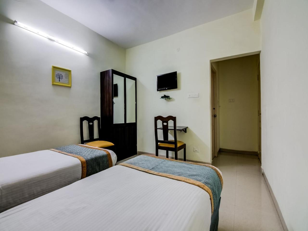 Fabhotel Evlewt Omr Siruseri Bagian luar foto